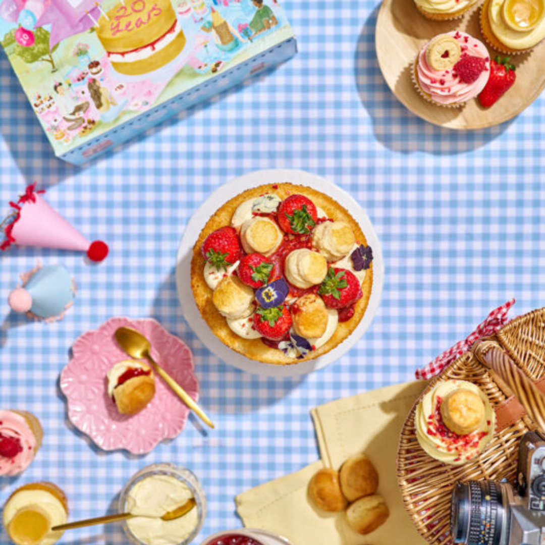 Lola's Cupcakes – Celebrating 20 Sweet Years 1 Lolas Cupcakes 20 Years